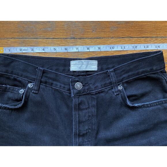 FREE PEOPLE Black Distressed Fringe Bottom Jeans sz 27 (Actual 28 waist) - Picture 12 of 16